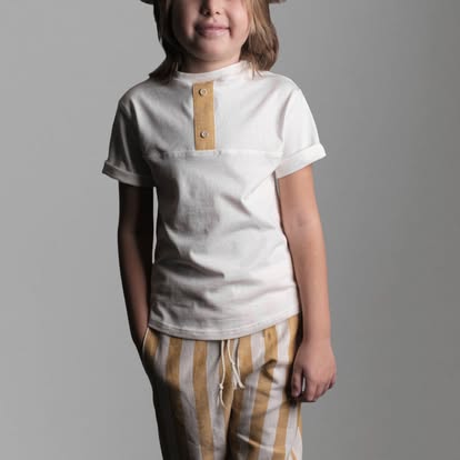 T-shirt "Sorrento" Bianca con Placket Camoscio