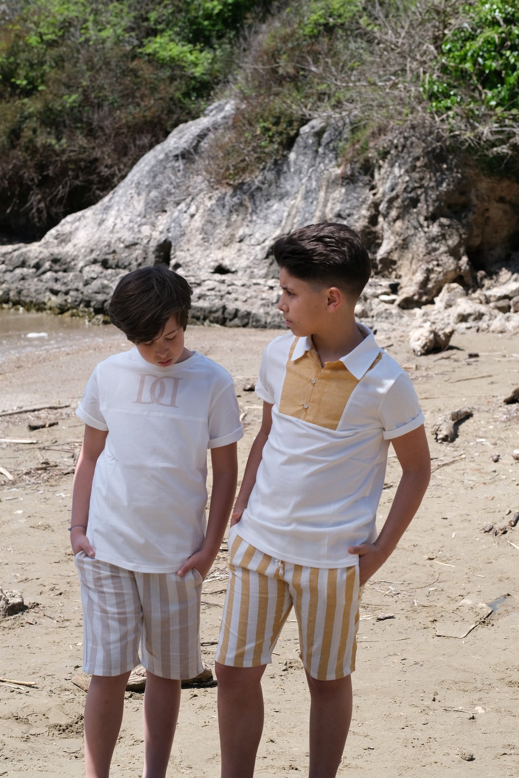 T-shirt bianca con monogramma DD oro per bambino DODÒ welldone