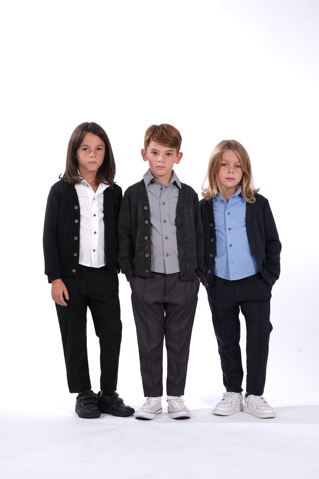DODÒ welldone — gruppo di tre bambini in capi sartoriali
